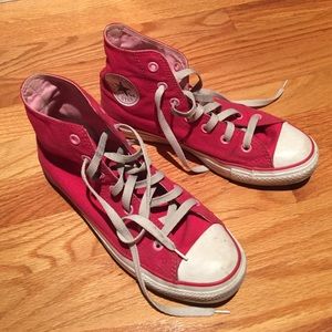 Converse Chuck Taylor High Tops (Raspberry Pink)