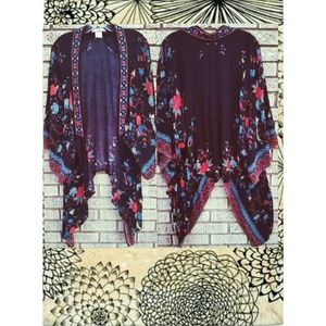 NEW LISTING* Flying tomato rare.