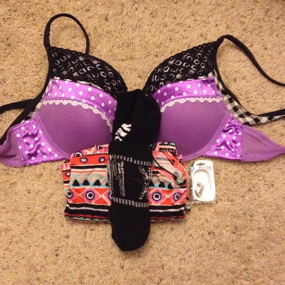 Bundle for alexiuscelia