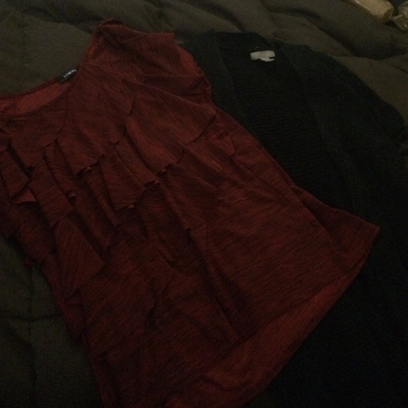 Black and red top bundle RESERVED !!!!!