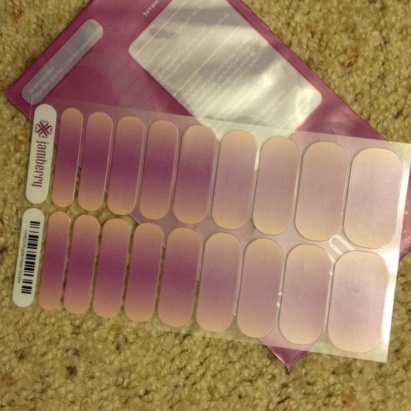 Sold - Picture 2 of 3