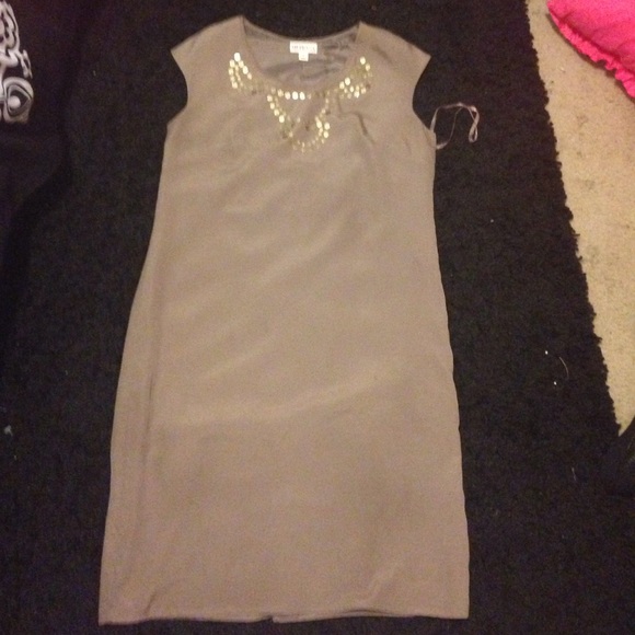 Dress ! - Picture 2 of 3