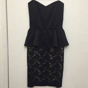 NWOT! Strapless peplum dress
