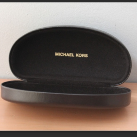 🚫SOLD🚫Michael Kors Sunglasses Case