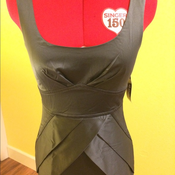 SOLD 🌷Host Pick🌷 Dark grey dress - Picture 3 of 4