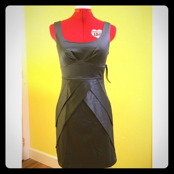 GoJane Dresses & Skirts - SOLD 🌷Host Pick🌷 Dark grey dress