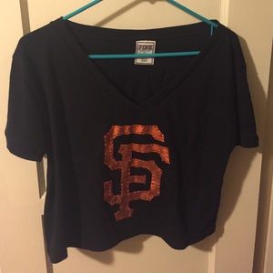 SF Giants pink loose fitting v neck