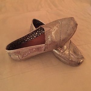 Silver sparkly toms!
