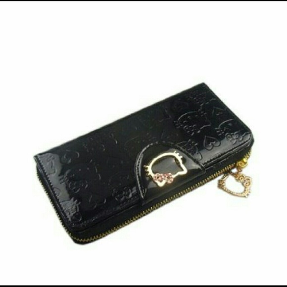 Hello kitty embossed patent leather wallet