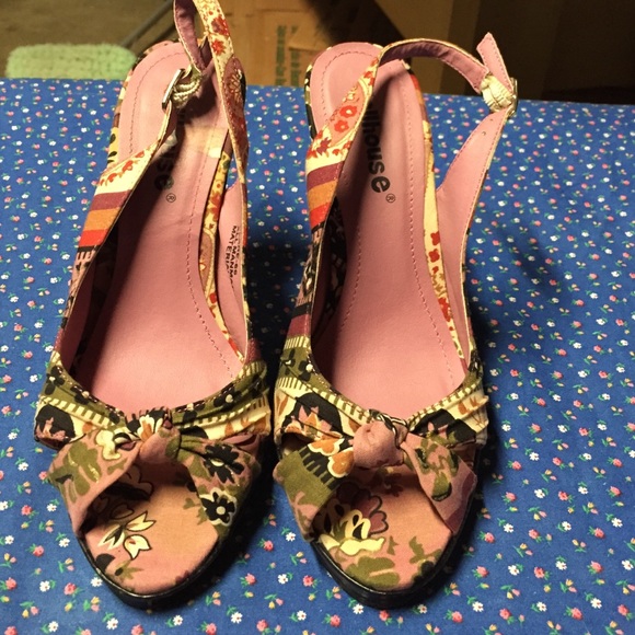 Shoes