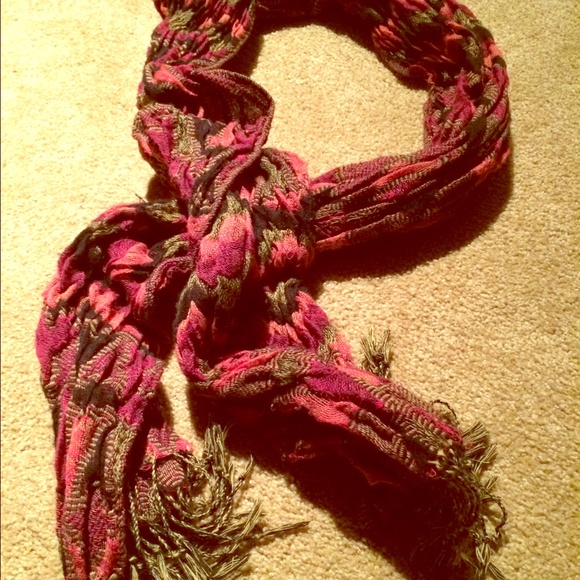 Forever 21 multi-colored scarf