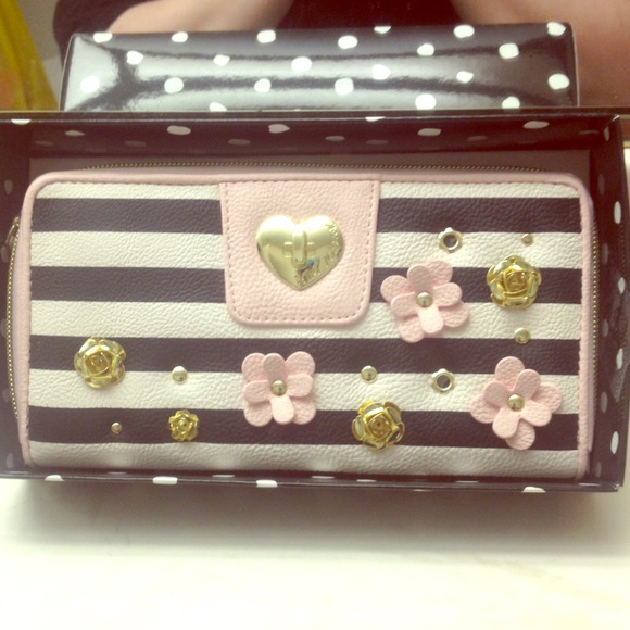 Striped Pushing Daisies Betsey Johnson Wallet