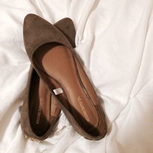 ✨Cute tan faux suede flats - Mossimo/Target Brand✨
