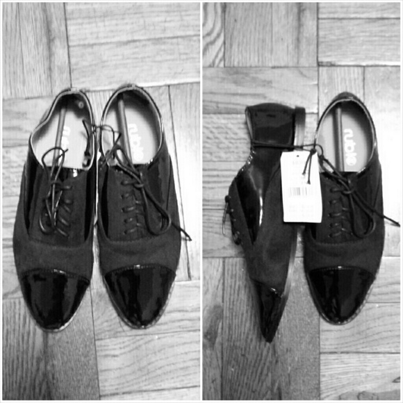 Black Patent Leather Flats