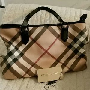 Burberry Purse