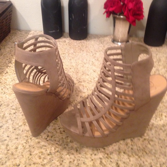 Taupe Panel heels