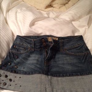 Hint skirt