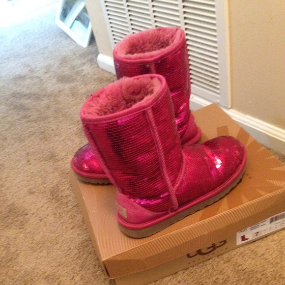 Pink sparkle uggs
