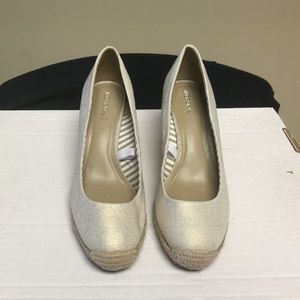Merona Nude/Tan Sparkly Espadrilles. Beach ready!