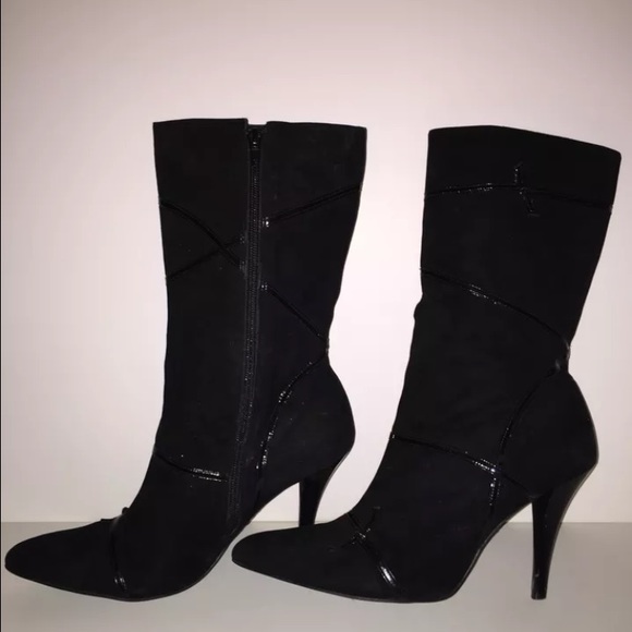 bcbg red boots