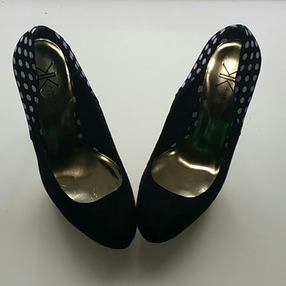 Kardashian collection heels