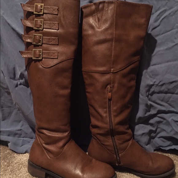 Brown boots