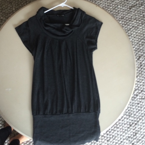 Grey every day shirt.