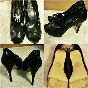 REDUCED!!! Bakers "krysta" Black Patent Pumps