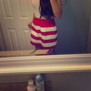 🎉sale🎉🎉Red and white stripped skirt