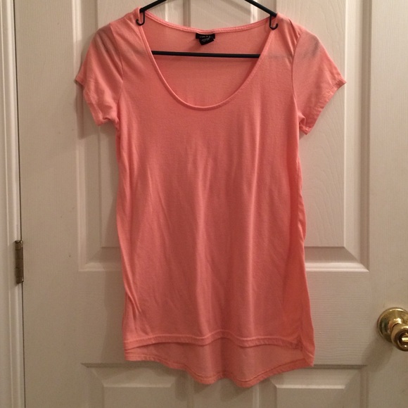 Rue 21 tee