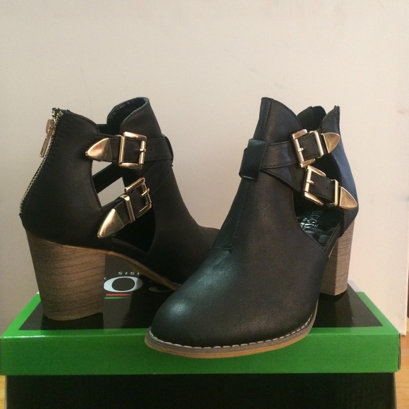 bucco capensis boots