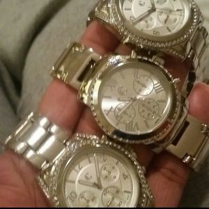 2 Watches Quart $30 per watch