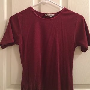 Tee