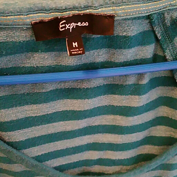 Express sweater - Picture 2 of 3