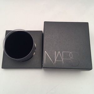 Nars Kabuki Artisan Brush #20 Botan (Dome Brush)