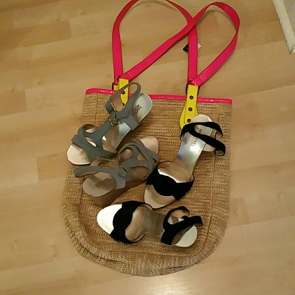 SOLD..Micheal kors shoes size 8 *