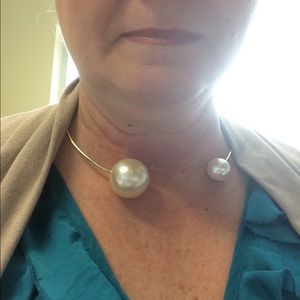 Pearl Choker Necklace