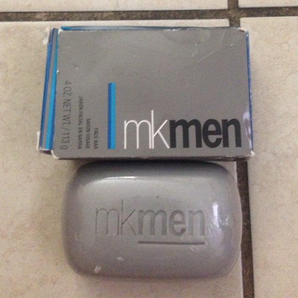 Mary Kay men's facial bar