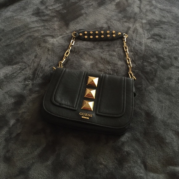 Guess purse