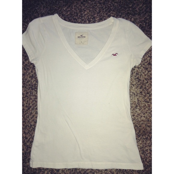 Hollister Tops - Hollister V Neck