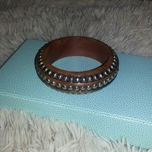 Wooden stud bracelet