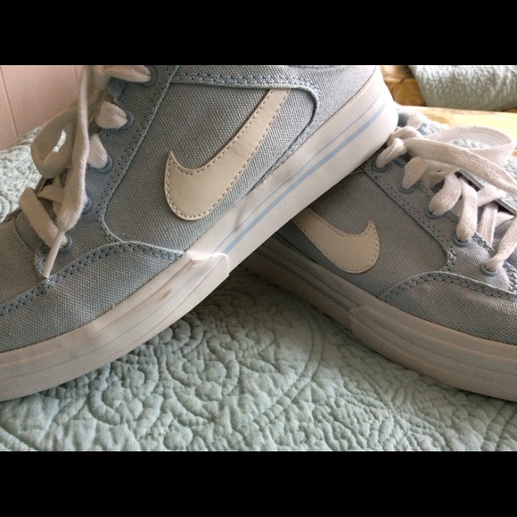 ~ NIKE ~
