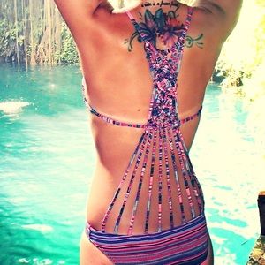 ✨Colorful Rare One Piece Swim Suit✨