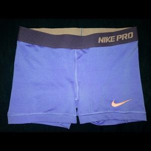 Lavender & Peach *RARE* Nike pros xs