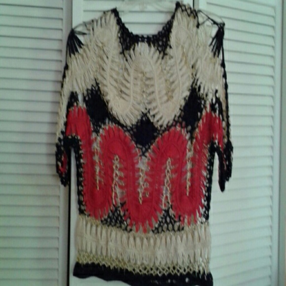 PLUS SIZE TOP 3X - Picture 2 of 2