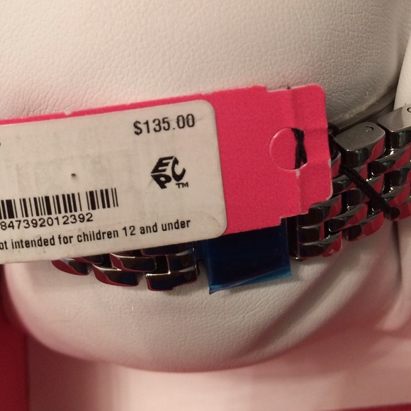 Brand new Betsey Johnson watch - Picture 3 of 4