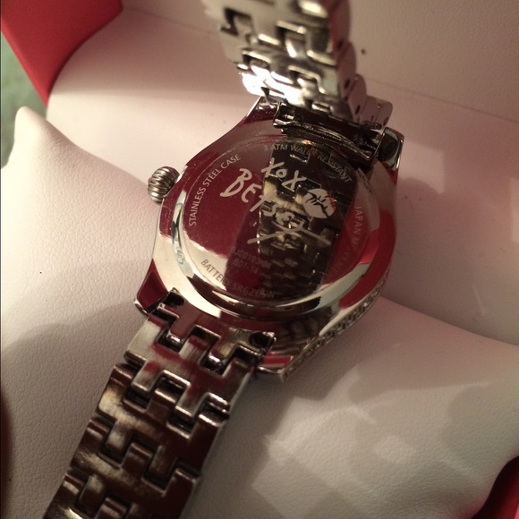 Brand new Betsey Johnson watch - Picture 4 of 4