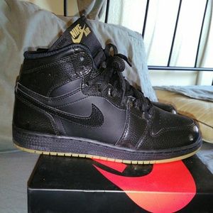 aj1 gum