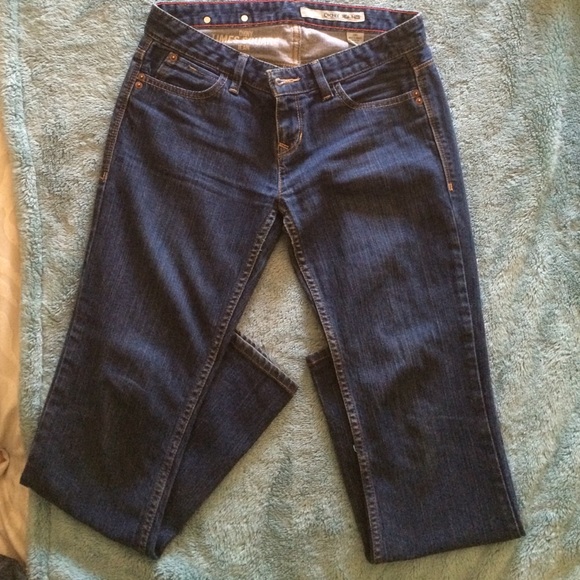 DKNY. Time Square Boot Cut Jean. Size 28x31