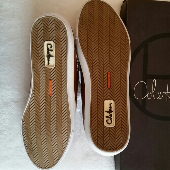 Shoes - Picture 3 of 3